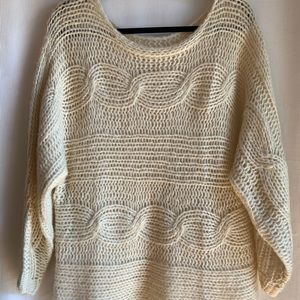 Cable knit Oversized Cream Acrylic Sweater